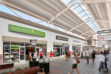 purse stores at livermore outlets.